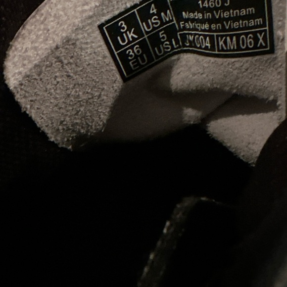 Dr. Martens White Leather Lace Up/ Zipper
Closure Boots Size 4 US M - Picture 6 of 6